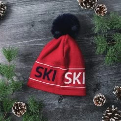 Ski Beanie -Fashion Clothing Store 4QH crimson ski beanie flatlay