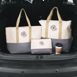 Monogrammed Savannah Overnighter -Fashion Clothing Store 4kw savannah collection in dark trunk