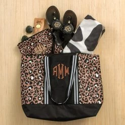 Monogrammed Wristlet Pouch -Fashion Clothing Store 8iU wristlet pouch in zip top tote