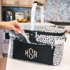 Monogrammed Insulated Picnic Basket 12 Monogrammed Insulated Picnic Basket -Fashion Clothing Store Ays picnic basket upclose front pocket