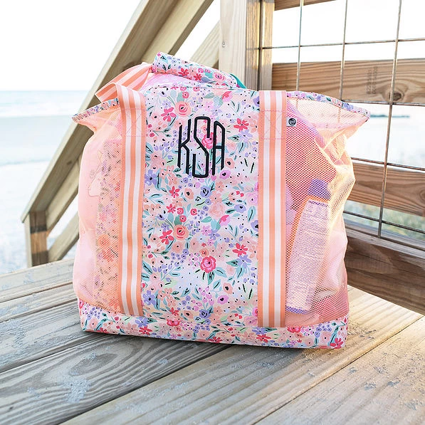 Monogrammed Mesh Beach Bag Set 4 Monogrammed Mesh Beach Bag Set - Image 4