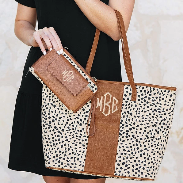 Monogrammed Phone Wallet Wristlet 9 Monogrammed Phone Wallet Wristlet - Image 9