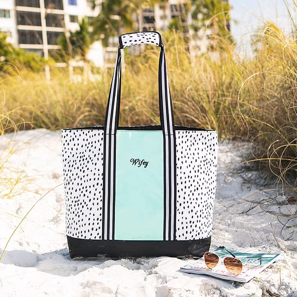 Monogrammed Mega Beach Bag 2 Monogrammed Mega Beach Bag - Image 2