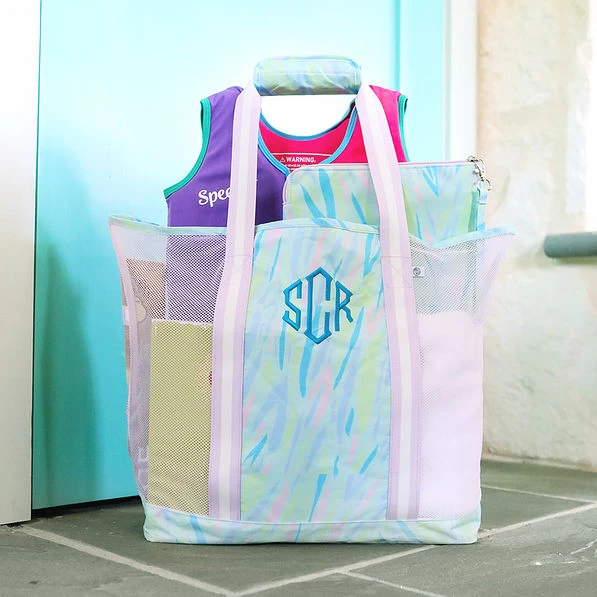 Monogrammed Mesh Beach Bag Set 5 Monogrammed Mesh Beach Bag Set - Image 5