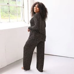 Monogrammed Pajama Set 17 Monogrammed Pajama Set -Fashion Clothing Store bs9 side profile of onyx leopard pajajmas