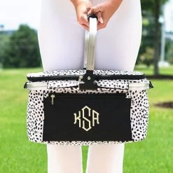 Monogrammed Insulated Picnic Basket 15 Monogrammed Insulated Picnic Basket -Fashion Clothing Store lu4 monogrammed picnic basket in hands