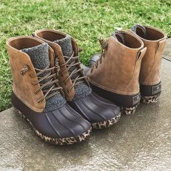 Leopard Duck Boots -Fashion Clothing Store xDW leopard duck boots front and back