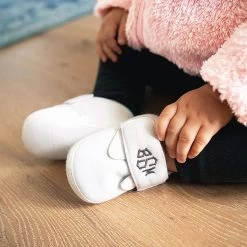 Monogrammed Baby Shoes -Fashion Clothing Store zA7 detail baby monogrammed shoes